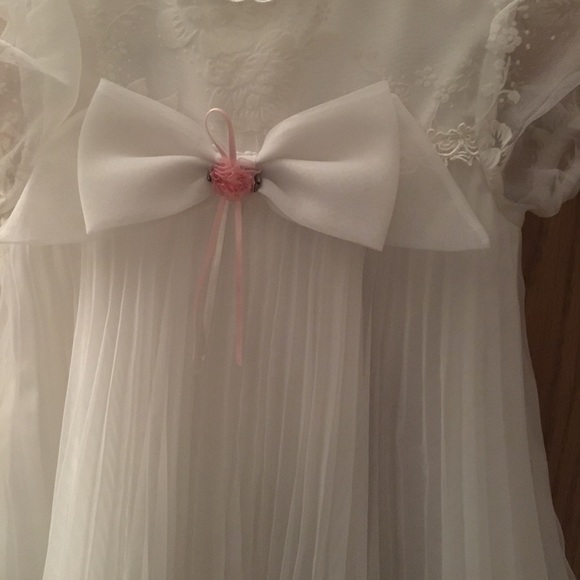 Precious Flower Girl Dress and Hair Clip 🌺 - Picture 8 of 8